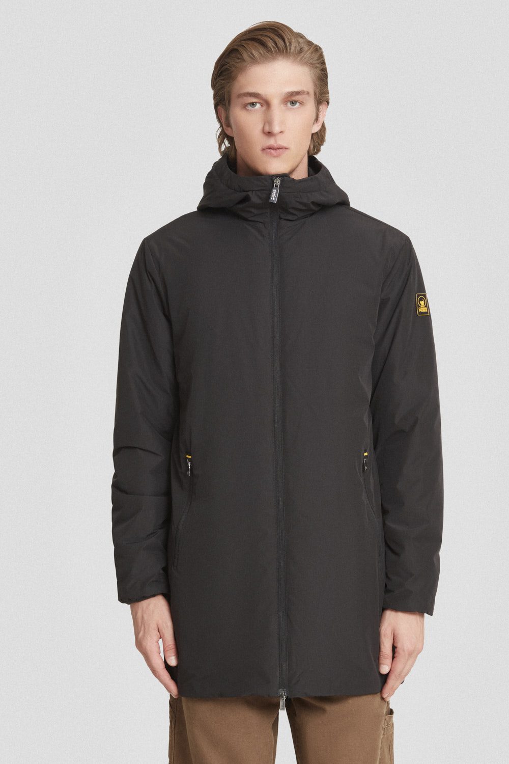 ciesse-outdoor-lange-winterjacke-schwarz-mit-kapuze-wattiert image 2