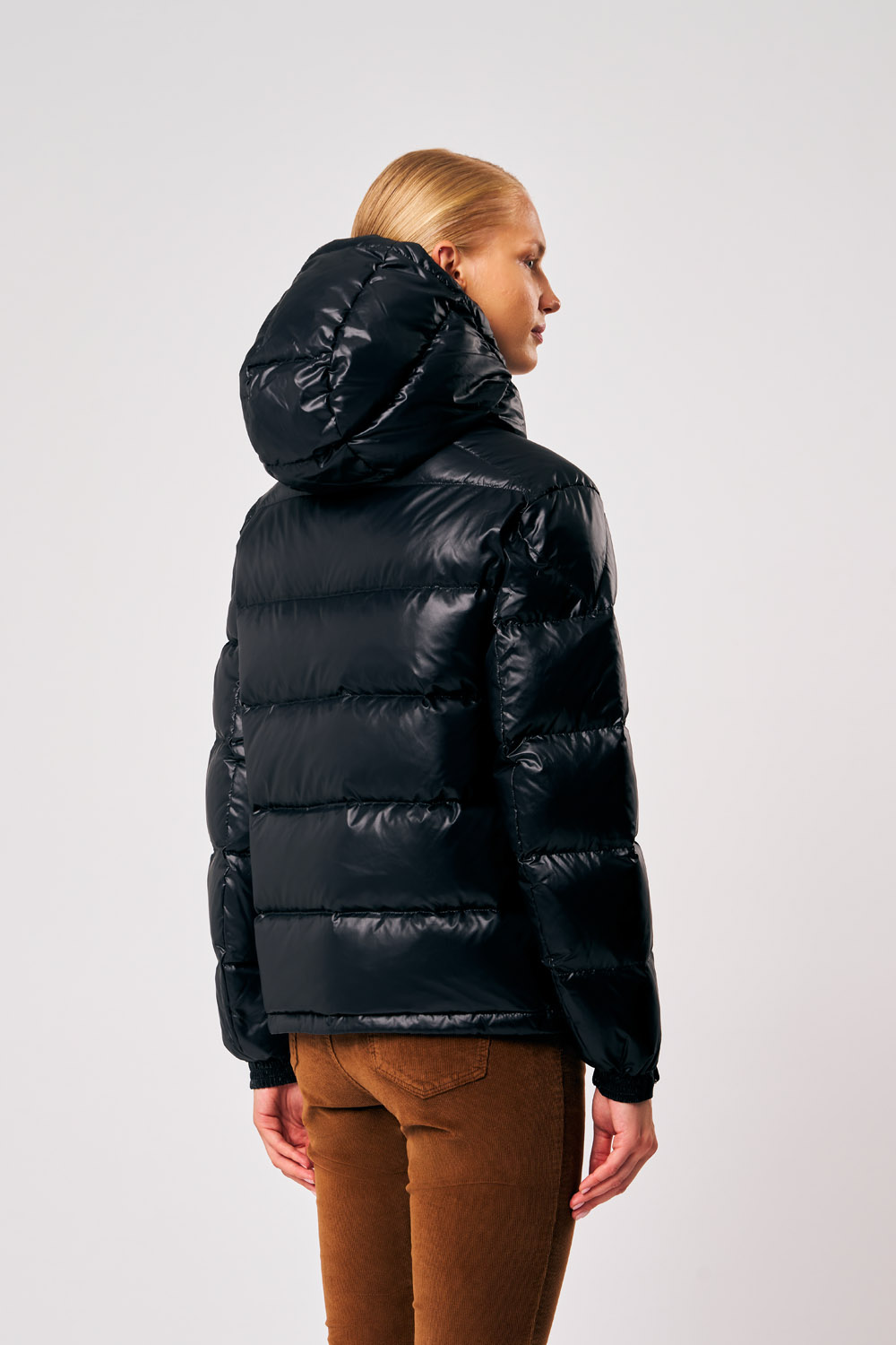 ciesse-outdoor-naria-daunenjacke-damen-schwarz-kapuze image 5