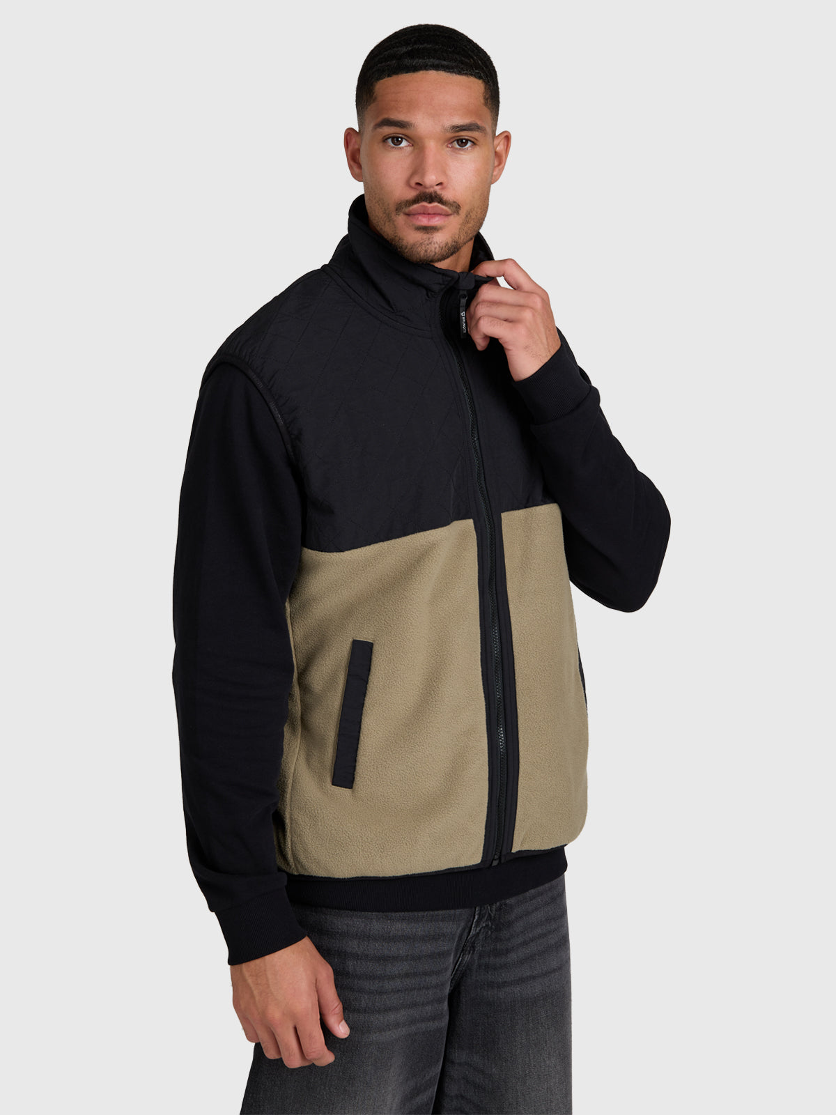 brunotti-dipon-herren-bodywarmer-dusky-green-polyester image 4