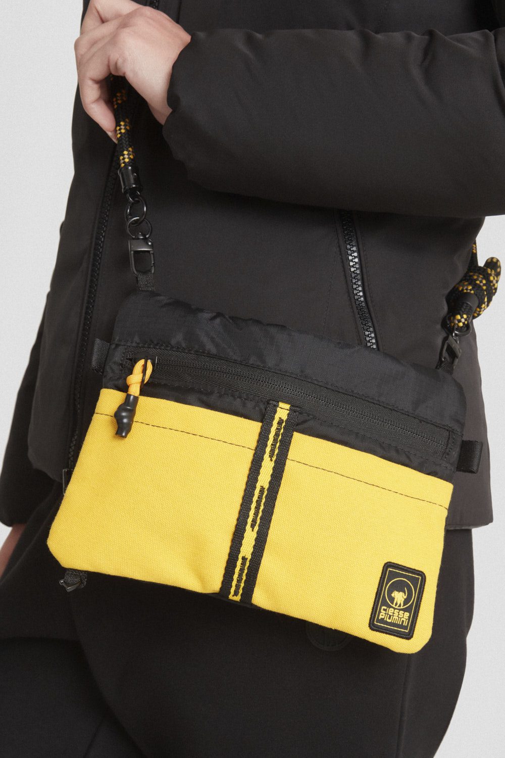 ciesse-outdoor-mini-pochette-umh-ngetasche-schwarz-g-rtel image 4