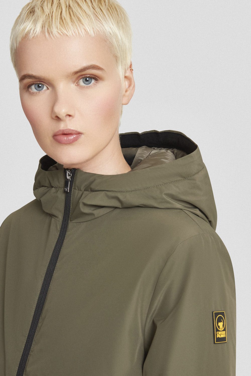 ciesse-outdoor-winterjacke-gr-n-kapuze-wattiert-herren image 3