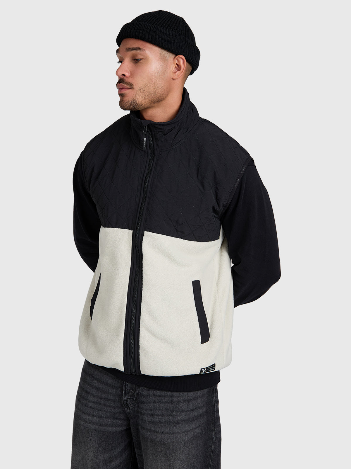 brunotti-dipon-herren-bodywarmer-soft-grey-polyester image 3