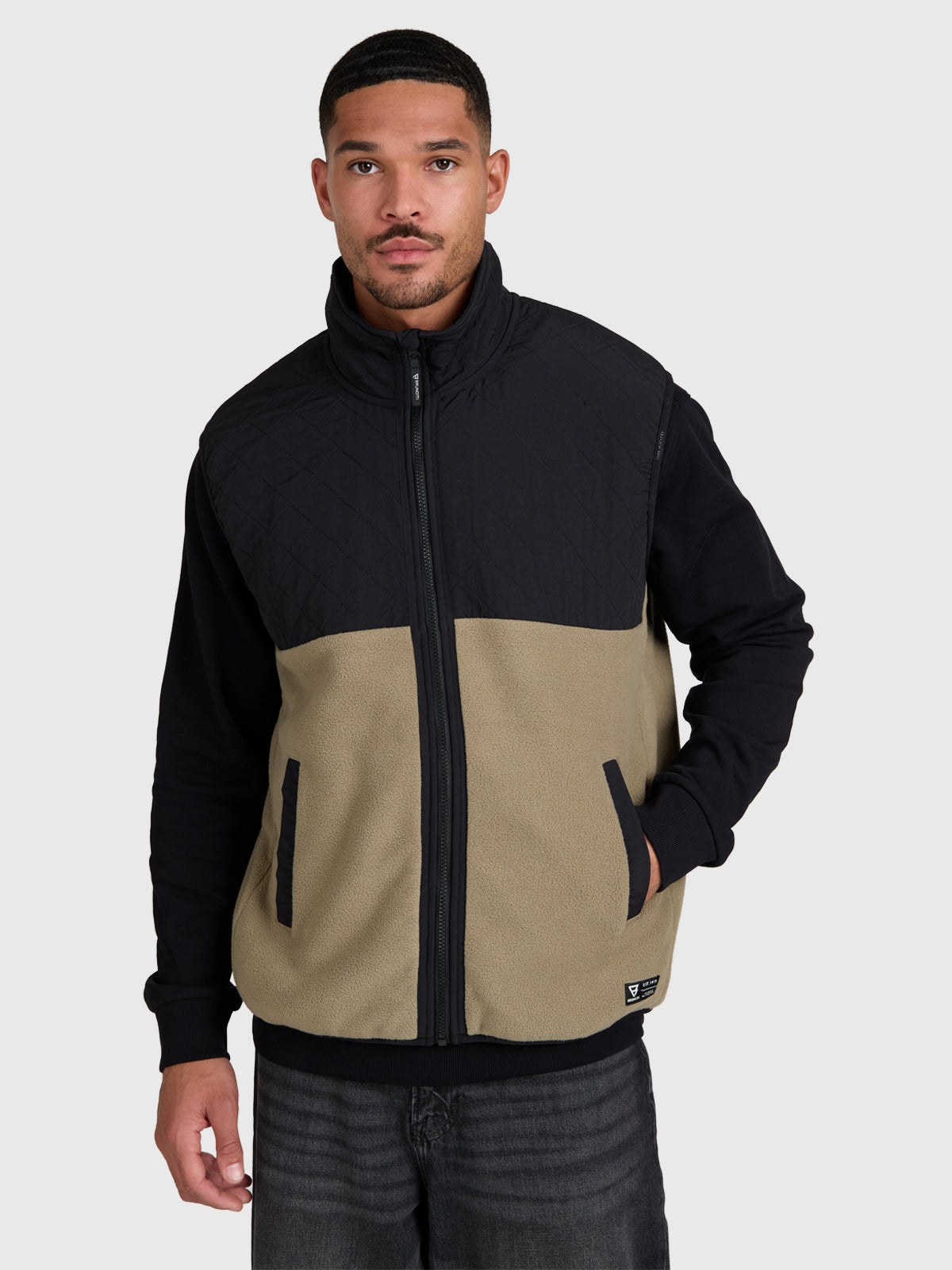 brunotti-dipon-herren-bodywarmer-dusky-green-polyester image 1