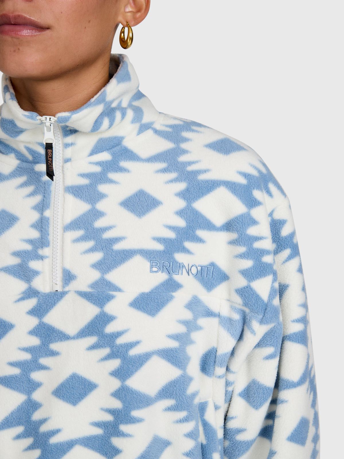 brunotti-peggy-damen-urban-fleece-pale-blue-loose image 6