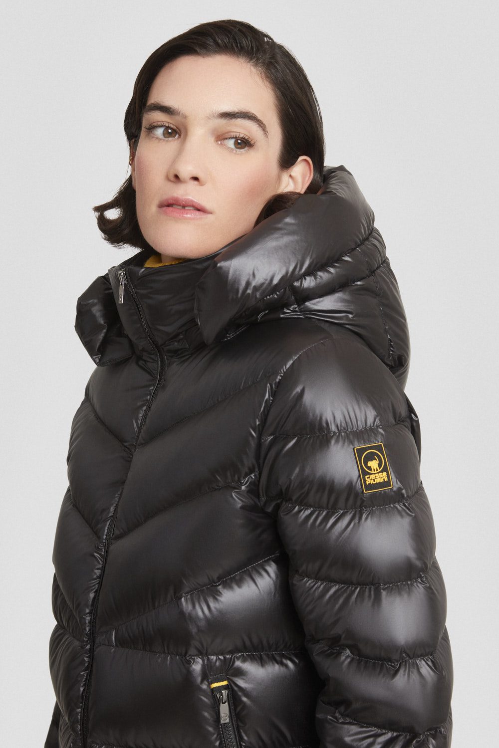 ciesse-outdoor-piumini-kurz-daunenjacke-schwarz-abnehmbare-kapuze image 3