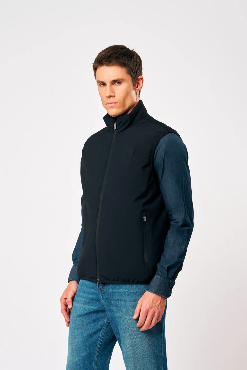 ciesse-outdoor-conrad-weste-schwarz-leicht-wattiert-dwr image 1