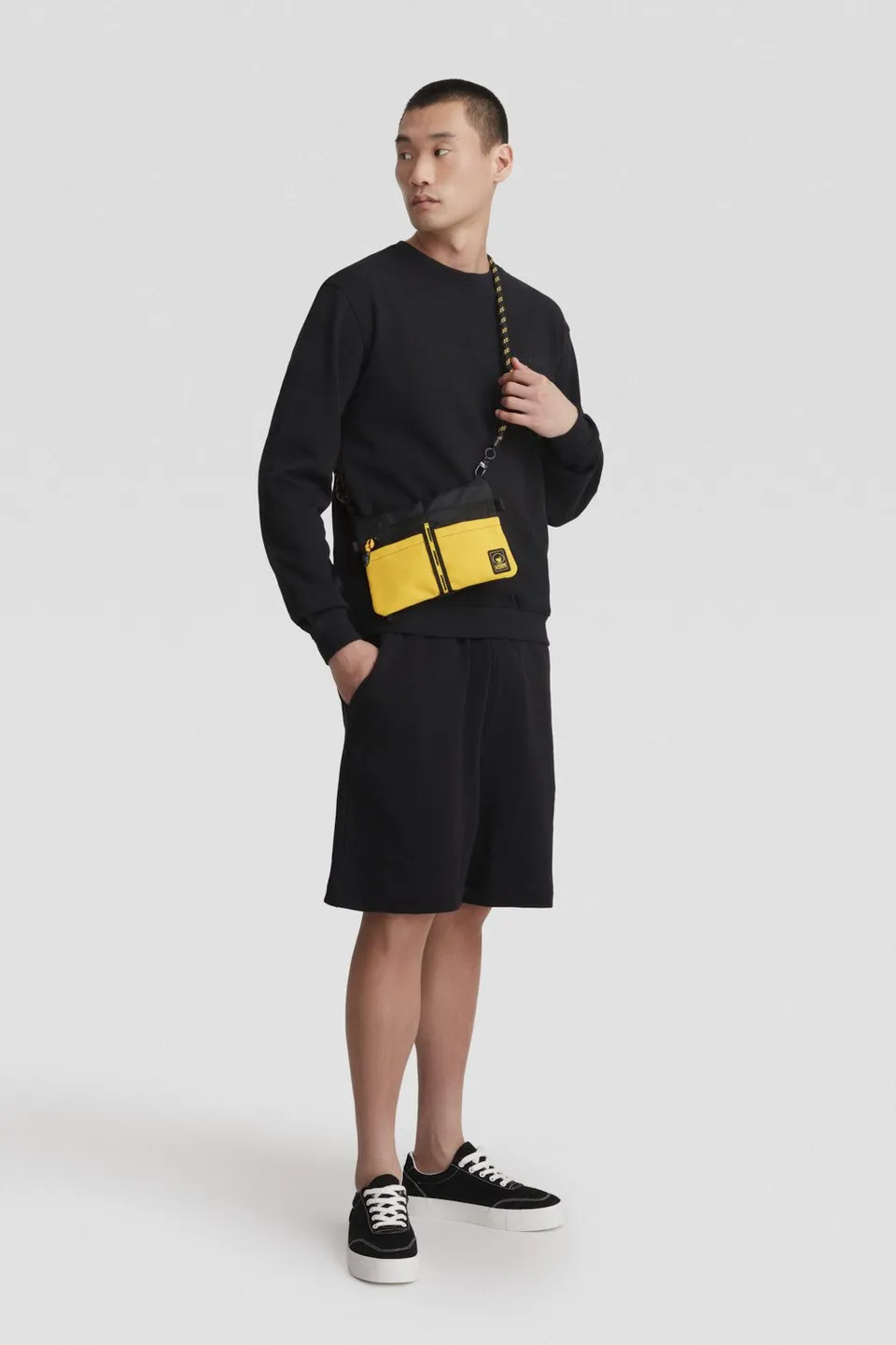 ciesse-outdoor-pantaloni-shorts-baumwolle-schwarz-mit-kordelzug image 1