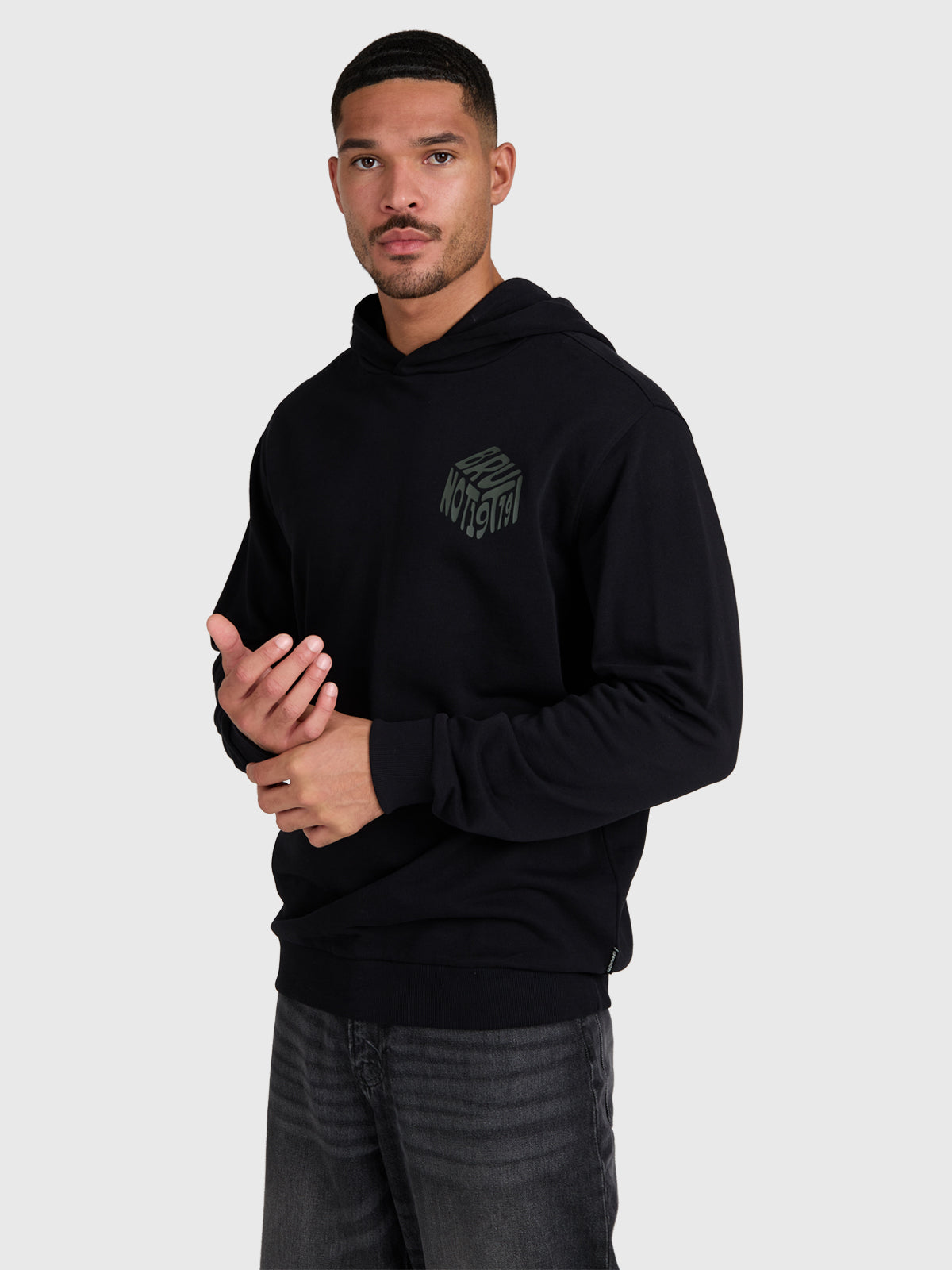 brunotti-mynne-herren-hoodie-schwarz-aus-baumwolle image 4