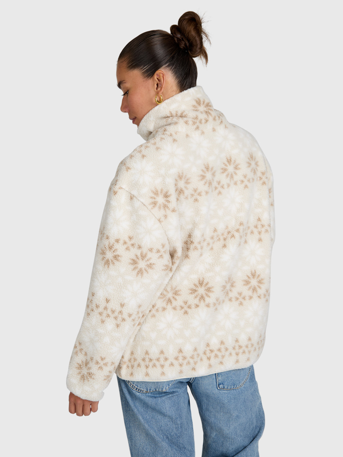 brunotti-rezan-fleece-damen-moonbeam-lockerer-fit image 2