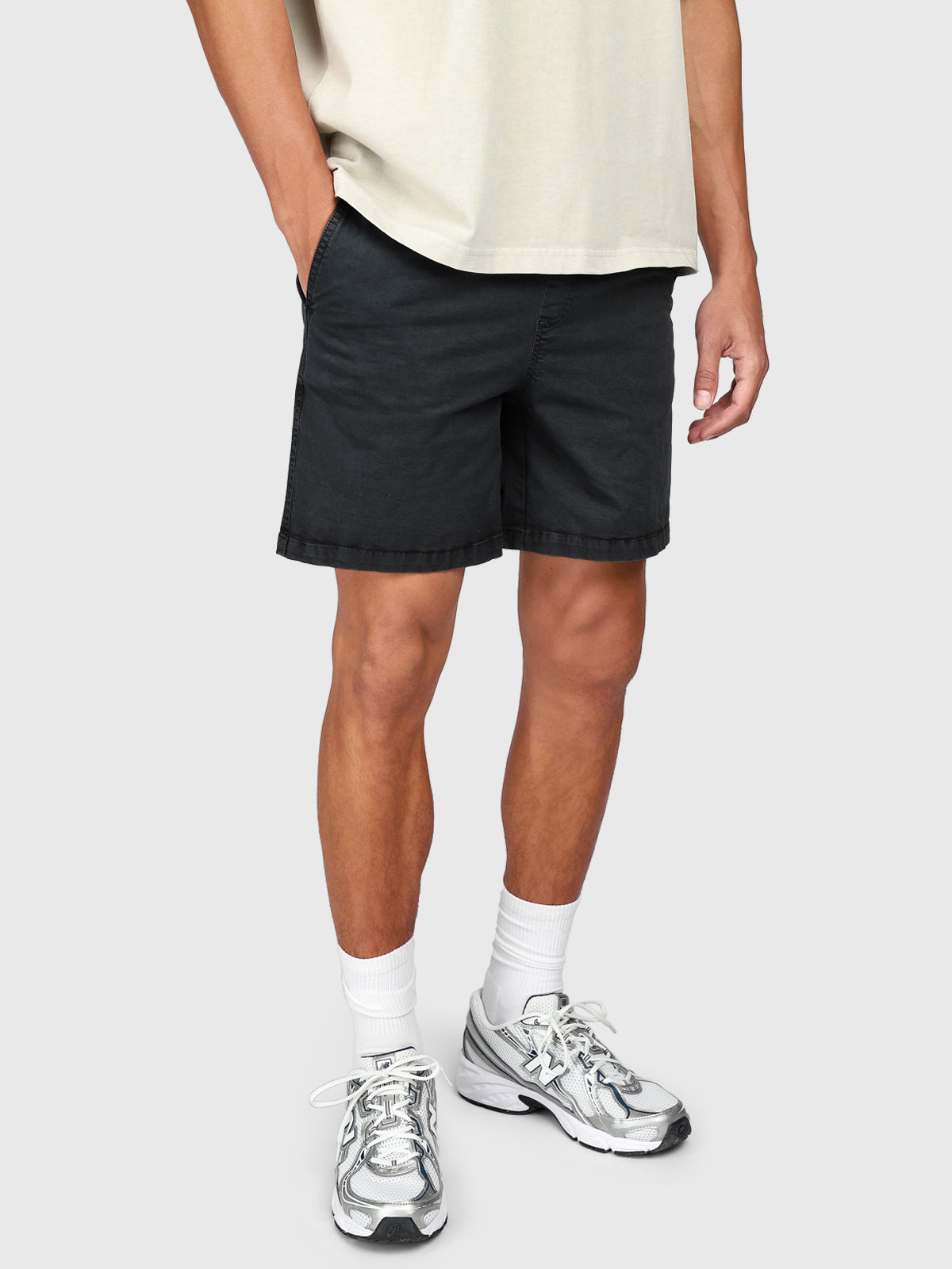 brunotti-alec-herren-walkshorts-schwarz-stretch image 5