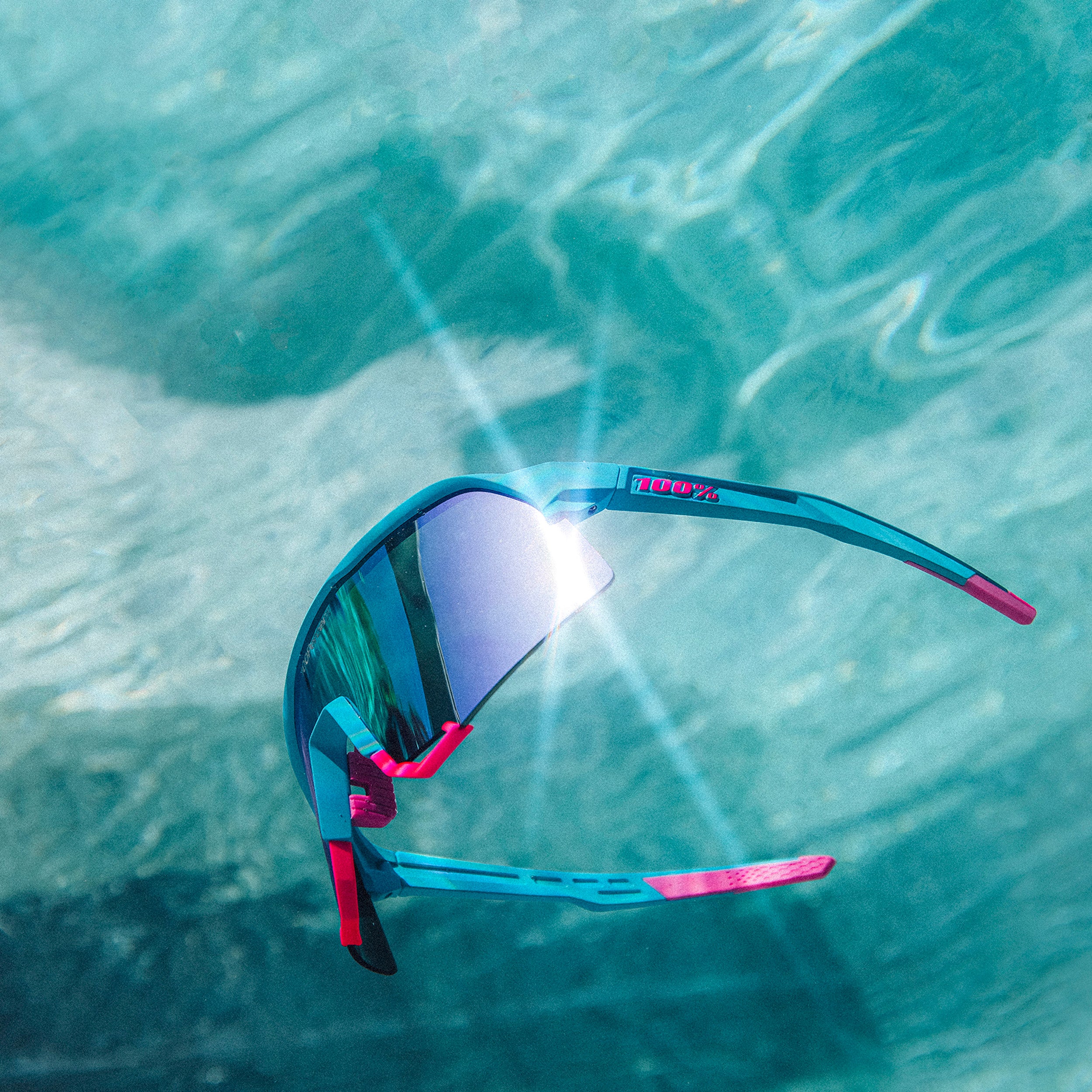 100-s3-sportsonnenbrille-le-tatis-4-blue-topaz-mirror image 5