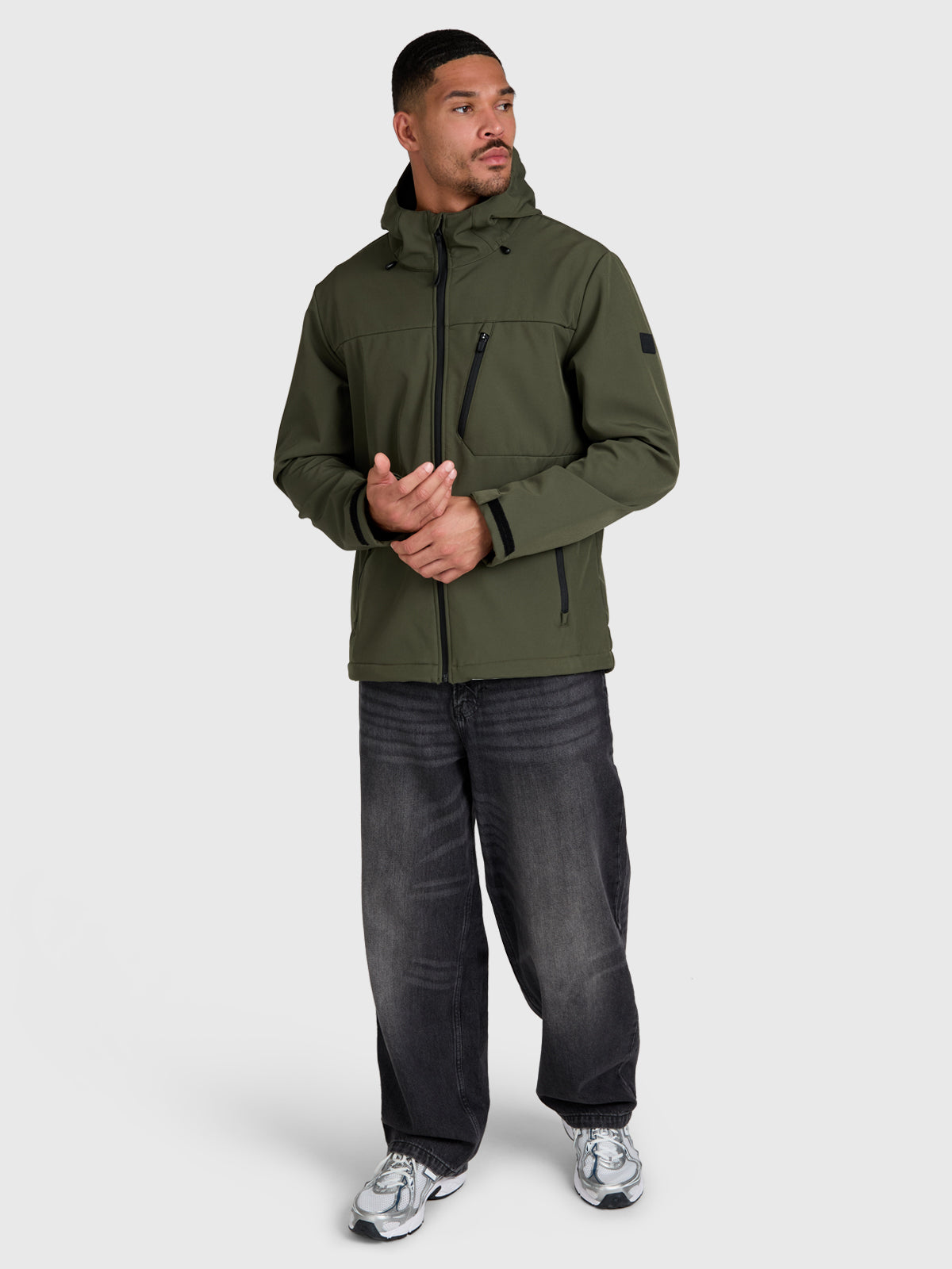 brunotti-mick-herren-softshelljacke-deep-green-10k image 5
