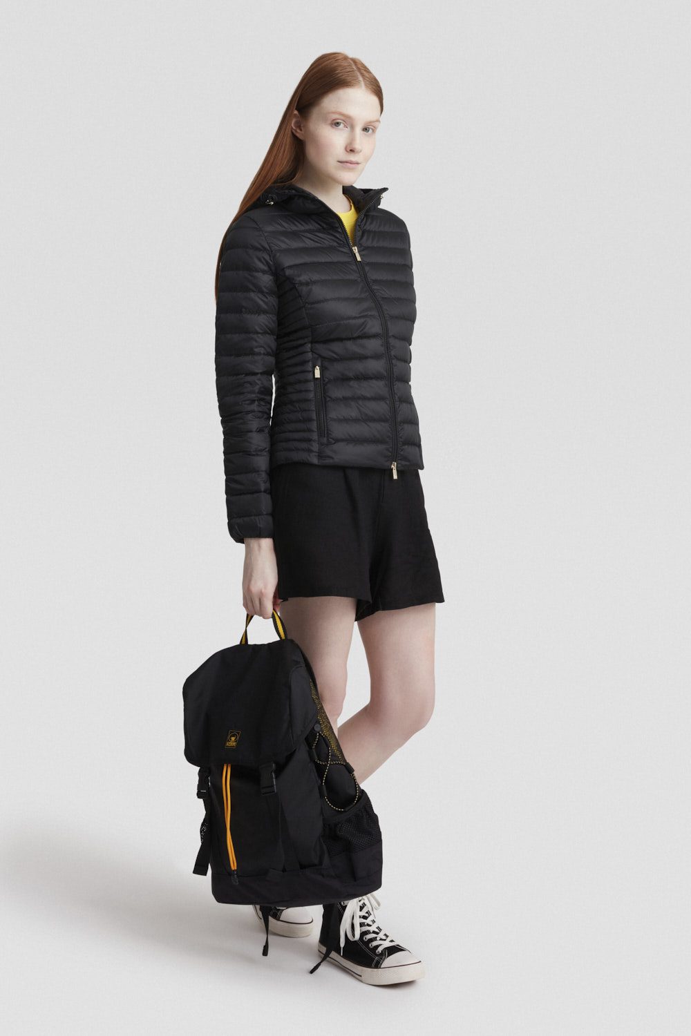 ciesse-outdoor-daunenjacke-schwarz-mit-kapuze-leicht-800fp image 1