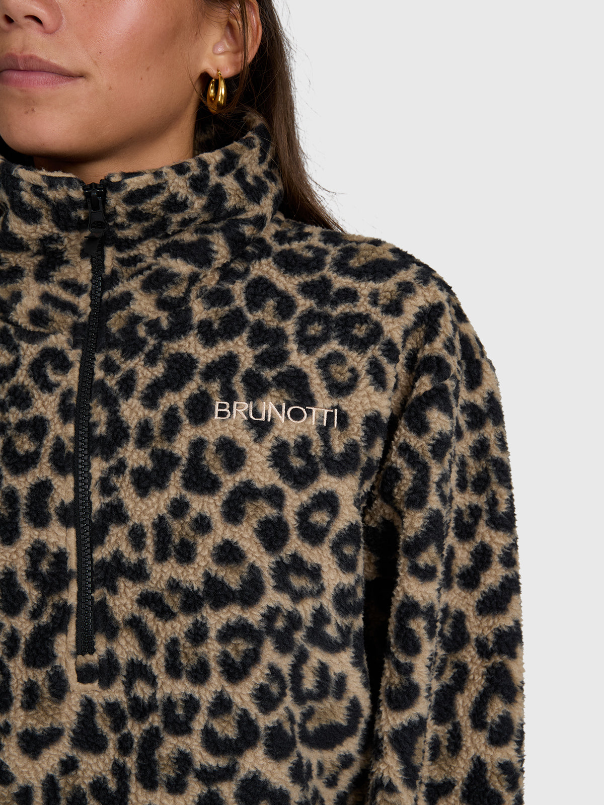 brunotti-rezan-damen-fleece-schwarz-lockerer-midlayer image 6
